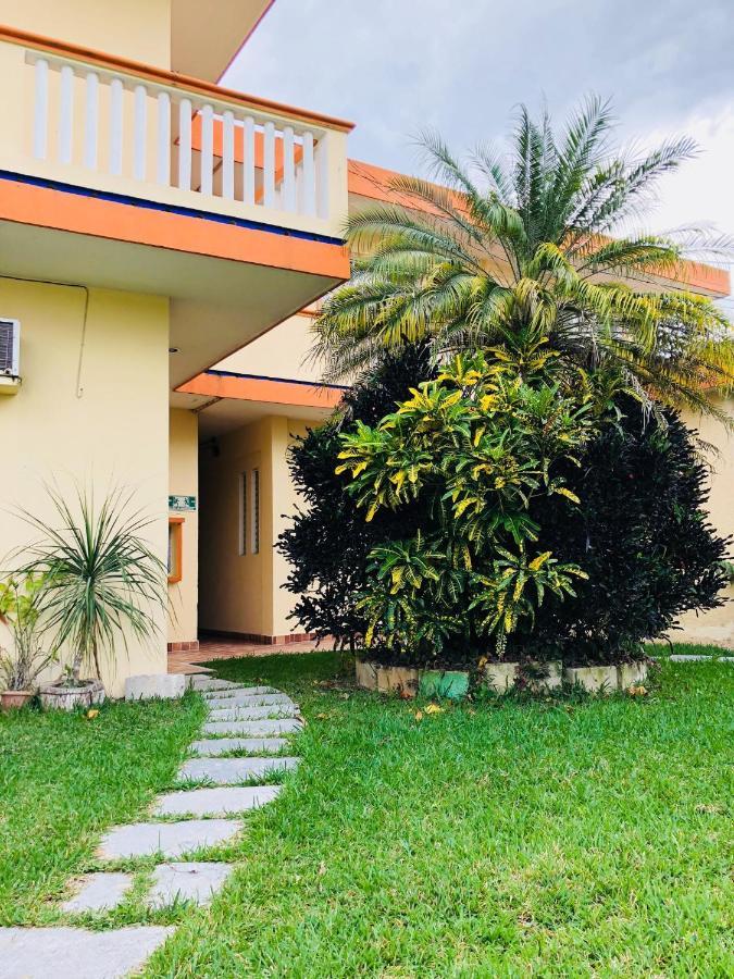 Hotel Becan Xpujil Εξωτερικό φωτογραφία